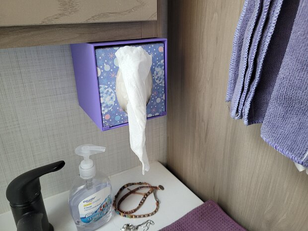 Tissue Box Holder